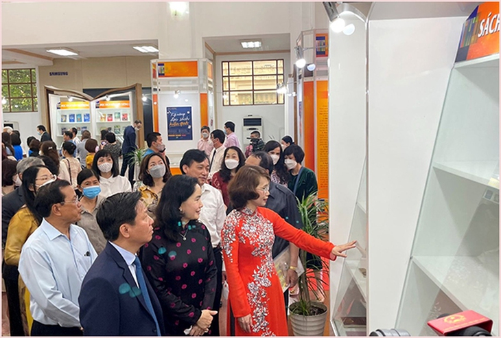 Thư viện Quốc gia sôi động với Ngày Sách và Văn hóa đọc Việt Nam 2022 - Ảnh 2.