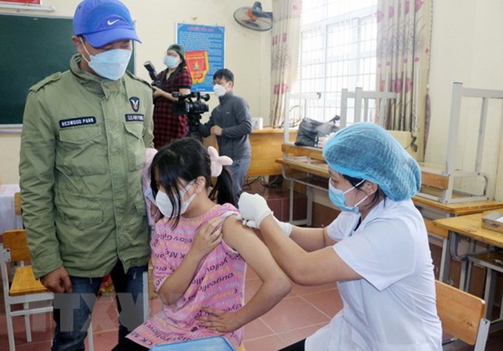 Hà Nam tiêm vaccine phòng COVID-19 cho trẻ từ 5 đến dưới 12 tuổi - Ảnh 1.