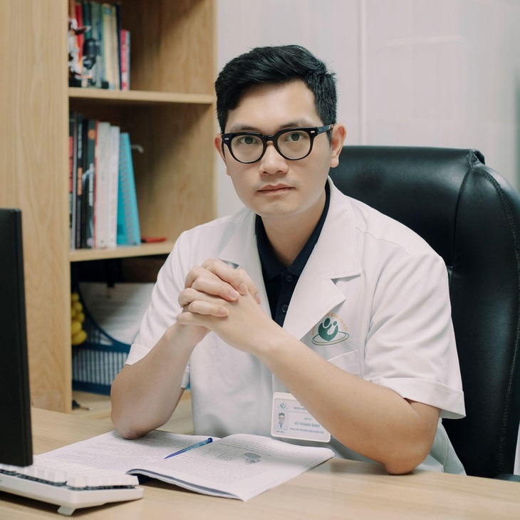 Thạc sĩ - Bác sĩ Vũ Thanh Bình: Người xoa dịu nỗi đau hiếm muộn - Ảnh 1.