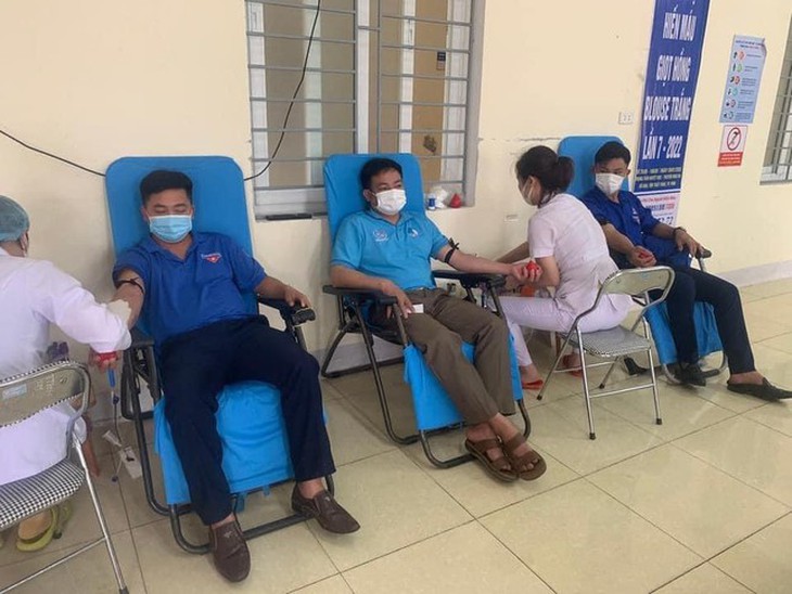 Vượt gần 70 km hiến 3 đơn vị máu cứu sống bệnh nhân - Ảnh 1. Vượt gần 70 km hiến 3 đơn vị máu cứu sống bệnh nhân - Ảnh 1.