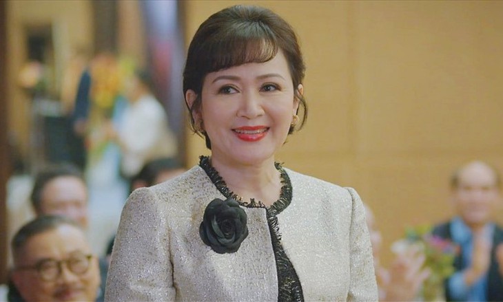 NSND Minh Hòa: Từ dấu ấn ‘Thương ngày nắng về’ đến nhan sắc 'không tuổi' - Ảnh 2.