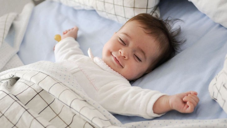 Bé bị rối loạn giấc ngủ sau khi trở lại trường, mẹ nên làm gì? - Ảnh 2. Bé bị rối loạn giấc ngủ sau khi trở lại trường, mẹ nên làm gì? - Ảnh 2.