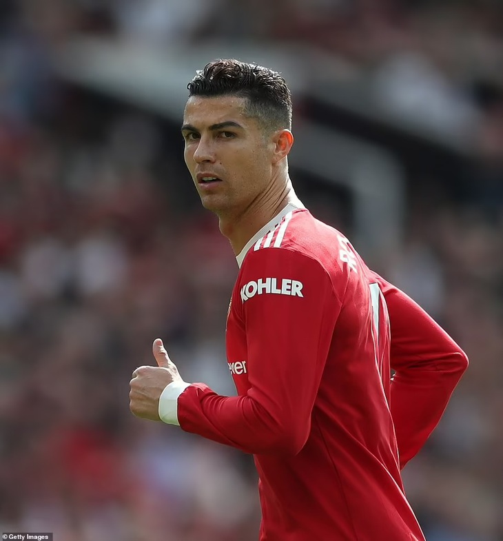 Con trai mới sinh của C.Ronaldo qua đời - Ảnh 1. Con trai mới sinh của C.Ronaldo qua đời - Ảnh 1.