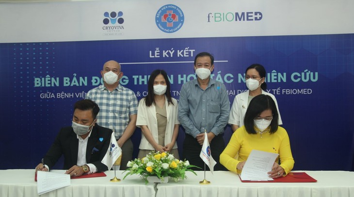 BV Hùng Vương, FBioMed, Ngân hàng mô Cryoviva hợp tác nghiên cứu điều trị hiếm muộn bằng tế bào gốc - Ảnh 1. BV Hùng Vương, FBioMed, Ngân hàng mô Cryoviva hợp tác nghiên cứu điều trị hiếm muộn bằng tế bào gốc - Ảnh 1.