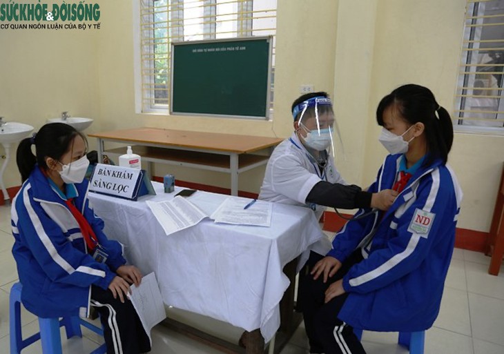 Các tỉnh vùng cao Tây Bắc đồng loạt tiêm vaccine COVID-19 cho trẻ từ 5 - dưới 12 tuổi - Ảnh 3.