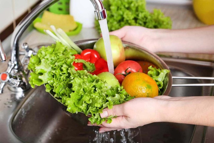 Vi khuẩn Salmonella có trong kẹo trứng bị thu hồi có nguy hại với sức khỏe? - Ảnh 5. Vi khuẩn Salmonella có trong kẹo trứng bị thu hồi có nguy hại với sức khỏe? - Ảnh 5.