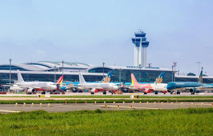 Không để xảy ra tăng giá vé máy bay trái quy định dịp nghỉ 30/4-1/5 - Ảnh 1.