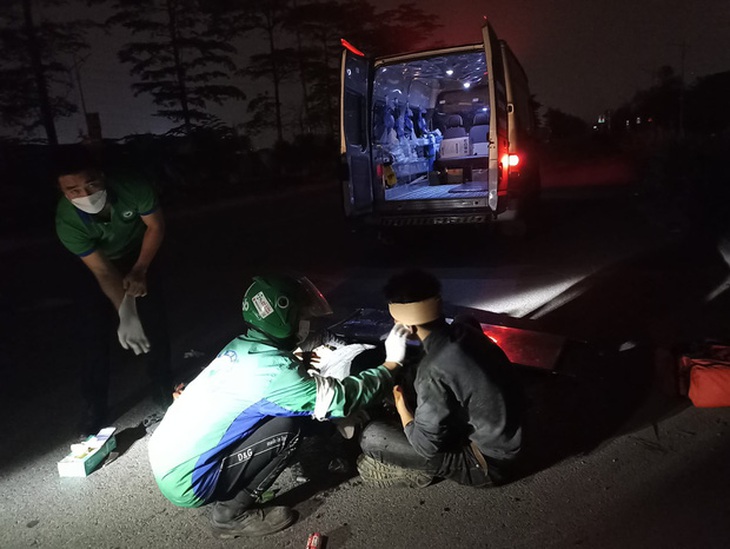 Hiện trường thảm khốc vụ cháy nhà trong đêm, 5 người thiệt mạng - Ảnh 3. Hiện trường thảm khốc vụ cháy nhà trong đêm, 5 người thiệt mạng - Ảnh 3.