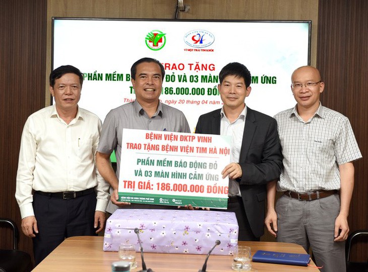Bệnh viện ĐK TPVinh và Bệnh viện Tim Hà Nội ký kết hợp tác toàn diện - Ảnh 3. Bệnh viện ĐK TPVinh và Bệnh viện Tim Hà Nội ký kết hợp tác toàn diện - Ảnh 3.