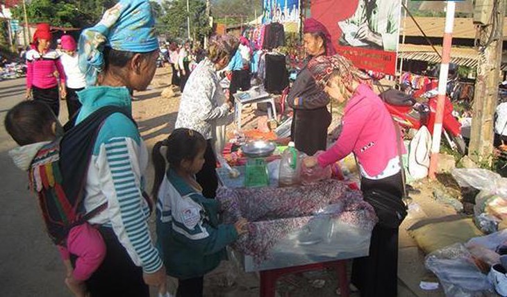 Tạm giữ nhiều đối tượng vụ nữ sinh lớp 9 tố bị xâm hại sau cuộc nhậu - Ảnh 2. Tạm giữ nhiều đối tượng vụ nữ sinh lớp 9 tố bị xâm hại sau cuộc nhậu - Ảnh 2.