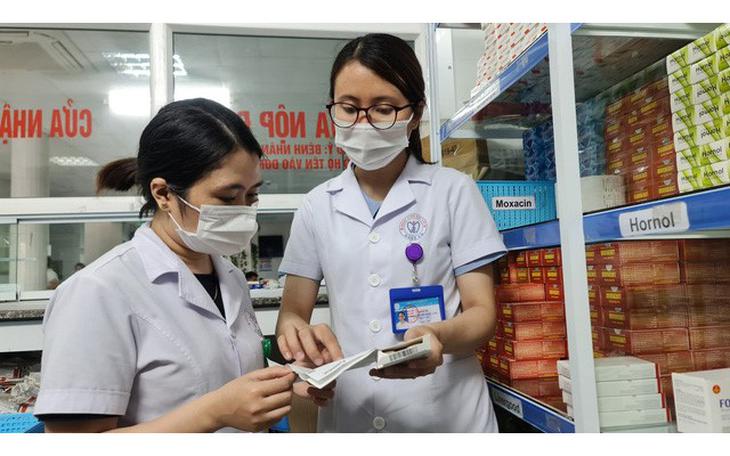 Nâng cao chất lượng điều trị cho bệnh nhân Thanh Hóa từ việc phát triển dược lâm sàng- Ảnh 7.