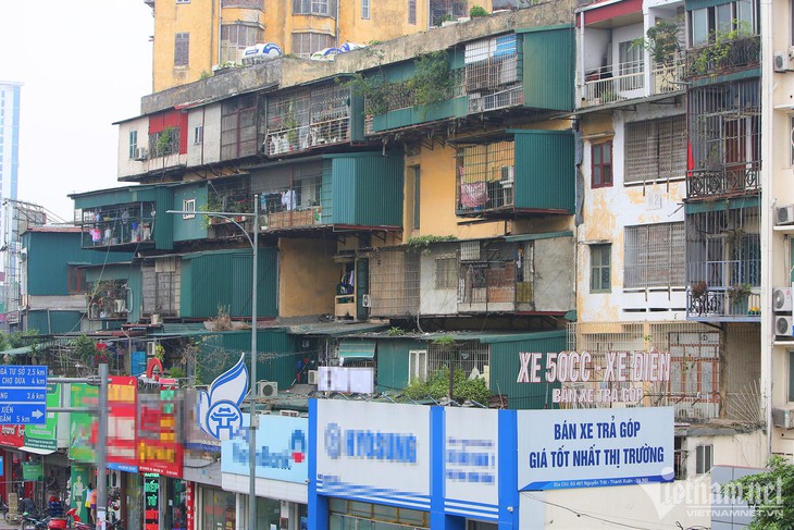 Hãi hùng với những ‘chuồng cọp’ vây chung cư cũ - Ảnh 8.