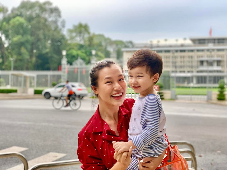 MC Hoàng Oanh từng bị chồng cũ nghĩ có vấn đề tâm lý vì điều không tưởng - Ảnh 2. MC Hoàng Oanh từng bị chồng cũ nghĩ có vấn đề tâm lý vì điều không tưởng - Ảnh 2.