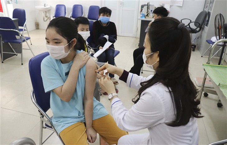 Hơn 51.000 trẻ 5-11 tuổi ở Hà Nội đã tiêm vaccine COVID-19 - Ảnh 1. Hơn 51.000 trẻ 5-11 tuổi ở Hà Nội đã tiêm vaccine COVID-19 - Ảnh 1.