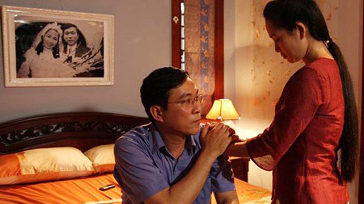 Đời thực của NSƯT Đỗ Kỷ sau 7 năm đóng Vũ Bắc phim "Người phán xử": Tận tụy với nghề, viên mãn bên vợ NSND nổi tiếng - Ảnh 3.