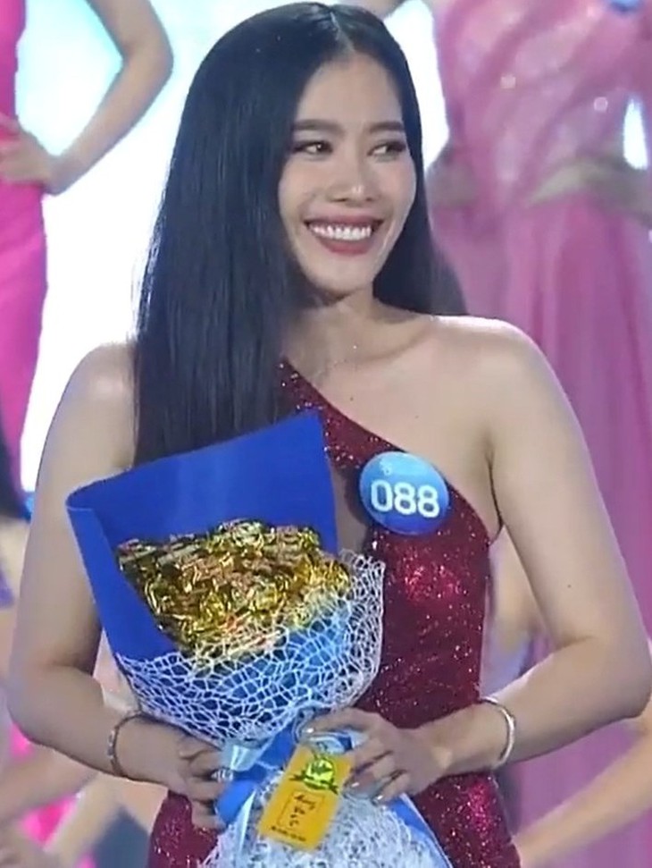Bị chê kém ‘mi nhon’, người đẹp Nam Em sẽ đấu tranh cho phụ nữ bị miệt thị ngoại hình - Ảnh 3.