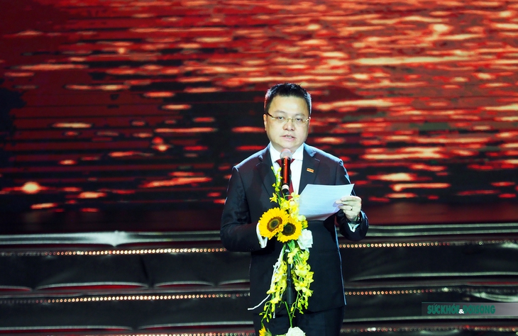 Chương trình nghệ thuật đặc biệt “Chung một dòng sông” - Ảnh 2. Chương trình nghệ thuật đặc biệt “Chung một dòng sông” - Ảnh 2.