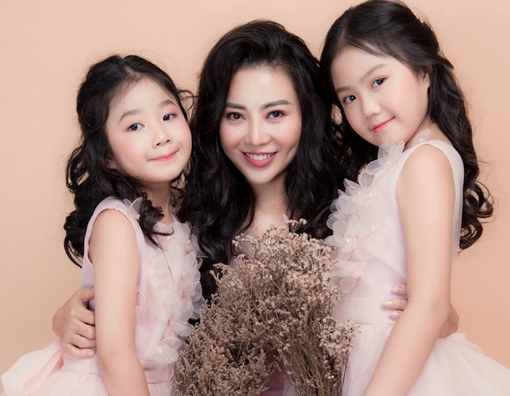 Thanh Hương sau 5 năm vào vai con gái ông trùm Phan Quân "Người phán xử": Sự nghiệp lẫn gia đình đều viên mãn - Ảnh 4.