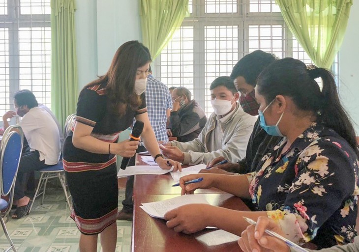 Ủy ban Dân tộc điều tra, khảo sát công tác tuyên truyền chính sách dân tộc tại Kon Tum - Ảnh 1.