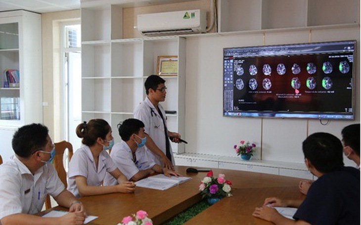 Chảy máu thân não "ác mộng" của bệnh nhân và thầy thuốc