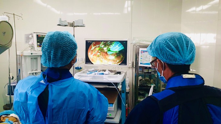 Phẫu thuật thành công, cứu sống bệnh nhân lớn tuổi mắc ung thư đầu tụy với nhiều bệnh nền phức tạp - Ảnh 2. Phẫu thuật thành công, cứu sống bệnh nhân lớn tuổi mắc ung thư đầu tụy với nhiều bệnh nền phức tạp - Ảnh 2.