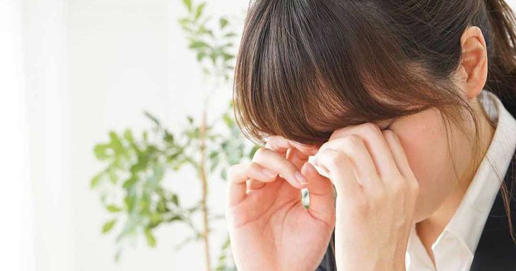 Khô mắt bùng phát: Nguyên nhân, dấu hiệu và cách hạn chế - Ảnh 3. Khô mắt bùng phát: Nguyên nhân, dấu hiệu và cách hạn chế - Ảnh 3.