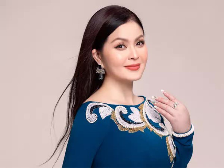 Yến Vy "đóa hoa sớm nở tối tàn" của showbiz Việt: 17 năm sau scandal clip "nóng" giờ ra sao trên đất Mỹ? - Ảnh 6.
