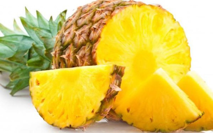 Dứa bổ dưỡng, rẻ tiền, tốt cho sức khỏe nhưng 6 nhóm người không nên ăn