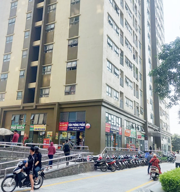 Nam học sinh cấp 2 tử vong khi rơi từ căn hộ chung cư ở Hà Nội - Ảnh 2.