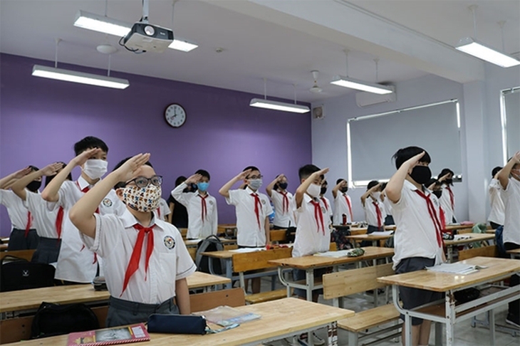 Hà Nội cho phép học sinh từ khối lớp 1 đến khối lớp 6 đến trường học trực tiếp từ 6/4 - Ảnh 2.