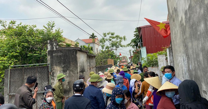 Vụ 5 bé gái đuối nước thương tâm ở Thanh Hóa: Bố không thể về nhìn mặt con lần cuối