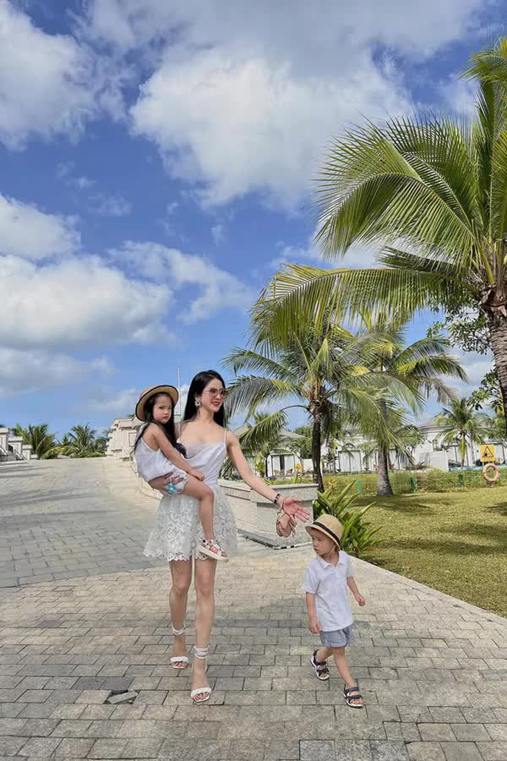 Diệp Lâm Anh "vắng" chồng thiếu gia: Có "người mới", cuộc sống bà mẹ 2 con độc lập cả vật chất lẫn tinh thần - Ảnh 5.
