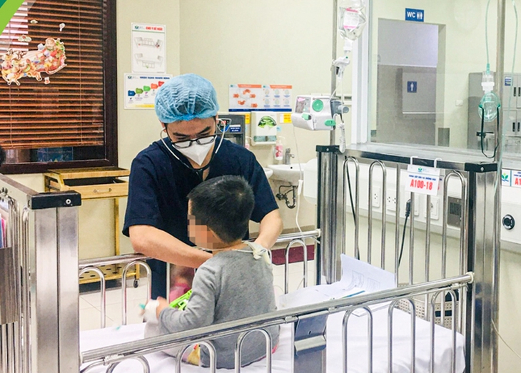 Thoát chết thần kỳ sau khi ngã, nổi trên mặt ao - Ảnh 1. Thoát chết thần kỳ sau khi ngã, nổi trên mặt ao - Ảnh 1.