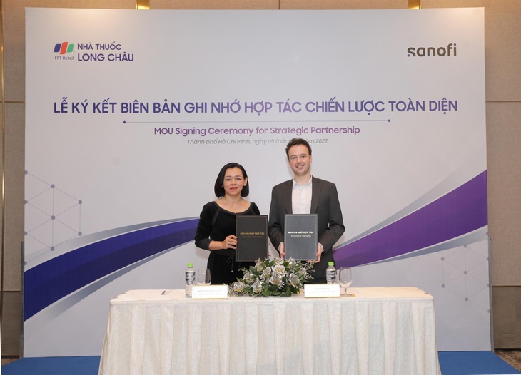 FPT Long Châu hợp tác cùng Sanofi CHC phát triển trong thị trường chăm sóc sức khoẻ hiện đại - Ảnh 1.