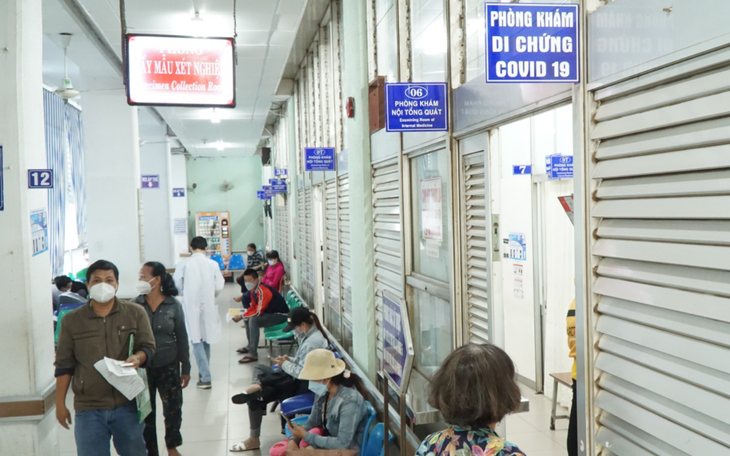 TP.HCM chấn chỉnh tình trạng chênh lệch giá khám hậu COVID-19