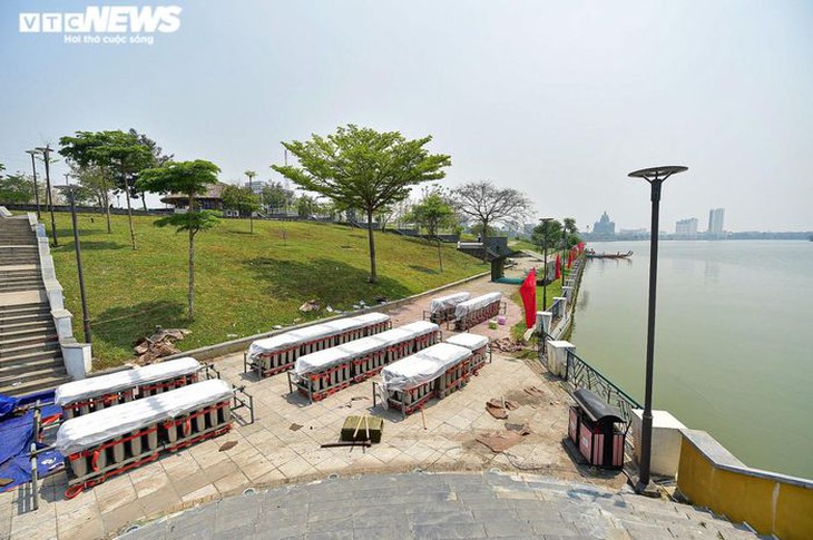 Trận địa pháo hoa tại lễ hội Đền Hùng 2022 trước giờ khai hỏa - Ảnh 10.