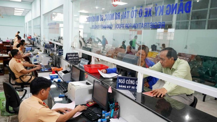 Chính sách mới có hiệu lực từ tháng 5/2022 - Ảnh 2.
