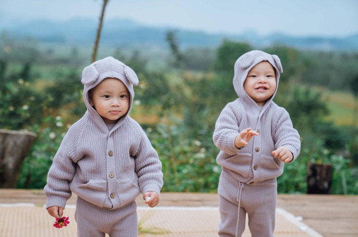 Những em bé song sinh thiên thần cùng tên gọi đáng yêu trong làng sao Việt - Ảnh 13. Những em bé song sinh thiên thần cùng tên gọi đáng yêu trong làng sao Việt - Ảnh 13.