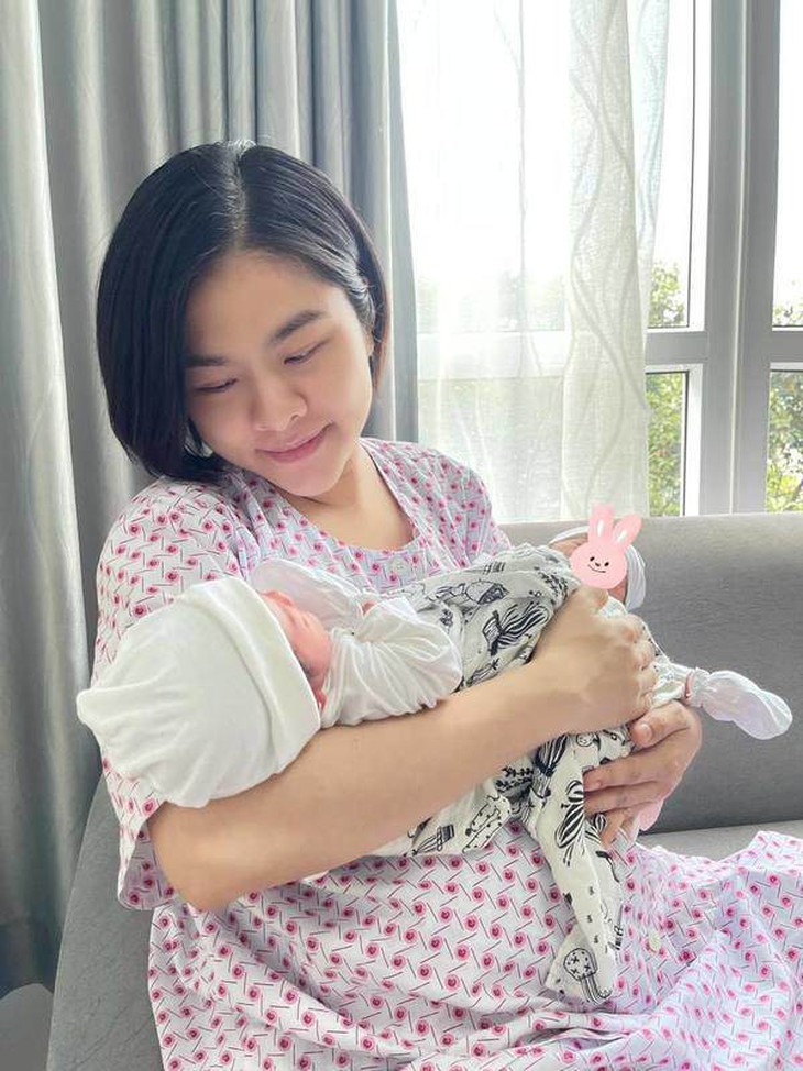 Những em bé song sinh thiên thần cùng tên gọi đáng yêu trong làng sao Việt - Ảnh 2. Những em bé song sinh thiên thần cùng tên gọi đáng yêu trong làng sao Việt - Ảnh 2.