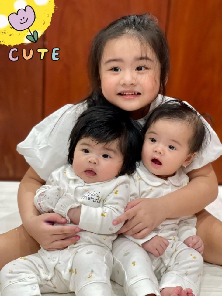 Những em bé song sinh thiên thần cùng tên gọi đáng yêu trong làng sao Việt - Ảnh 3. Những em bé song sinh thiên thần cùng tên gọi đáng yêu trong làng sao Việt - Ảnh 3.