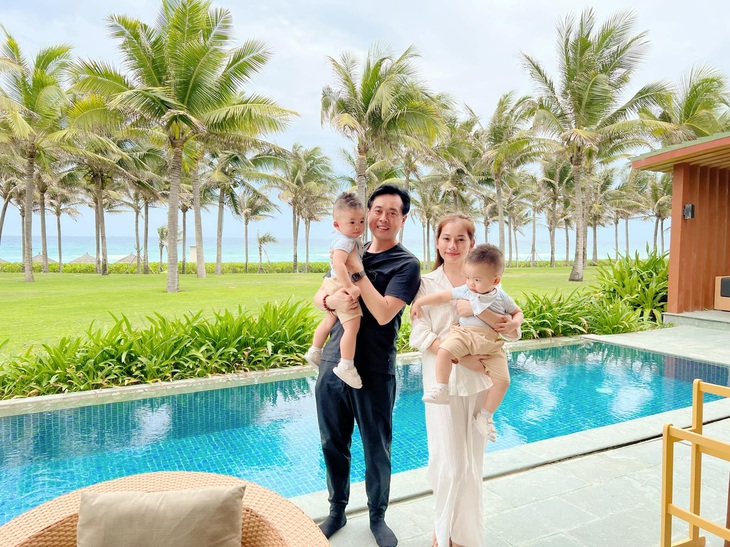 Những em bé song sinh thiên thần cùng tên gọi đáng yêu trong làng sao Việt - Ảnh 9. Những em bé song sinh thiên thần cùng tên gọi đáng yêu trong làng sao Việt - Ảnh 9.