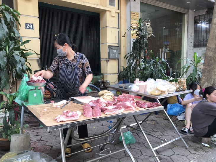 Gợi ý thực đơn hấp dẫn, an toàn cho buổi tiệc tại nhà dịp nghỉ lễ 30/4-1/5 năm nay - Ảnh 2.