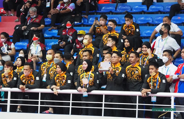 Ấn tượng nghi lễ trao kiếm tại ngày khai mạc môn Pencak Silat - Ảnh 10. Ấn tượng nghi lễ trao kiếm tại ngày khai mạc môn Pencak Silat - Ảnh 10.