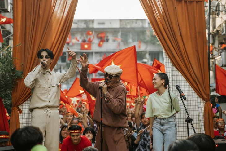 ‘Đi trong mùa hè’ của rapper Đen Vâu vì sao gây 'sốt'? - Ảnh 5. Đen Vâu 3