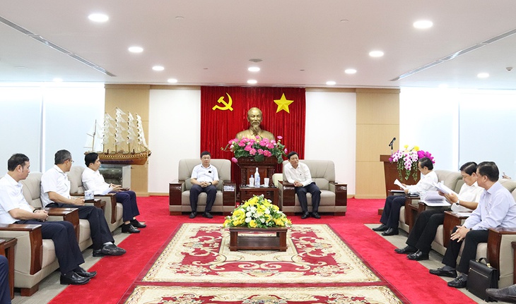 Bàn giải pháp tháo gỡ vướng mắc mặt bằng dự án truyền tải điện đi qua tỉnh Bình Dương - Ảnh 3.