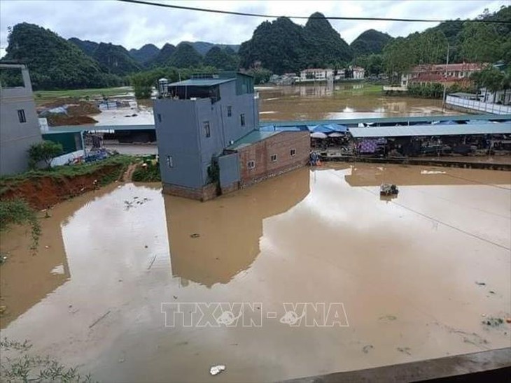Cuối tuần, Bắc Bộ mưa to, vùng núi đề phòng lũ quét, sạt lở đất