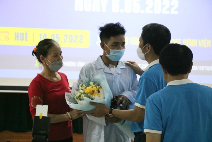 Ra quân Hành trình Thầy thuốc trẻ làm theo lời Bác, tình nguyện vì sức khỏe cộng đồng - Ảnh 10. Ra quân Hành trình Thầy thuốc trẻ làm theo lời Bác, tình nguyện vì sức khỏe cộng đồng - Ảnh 10.