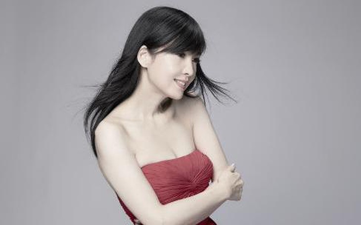 Dàn sao Châu Á vén màn bí mật chăm sóc da trẻ mãi không già