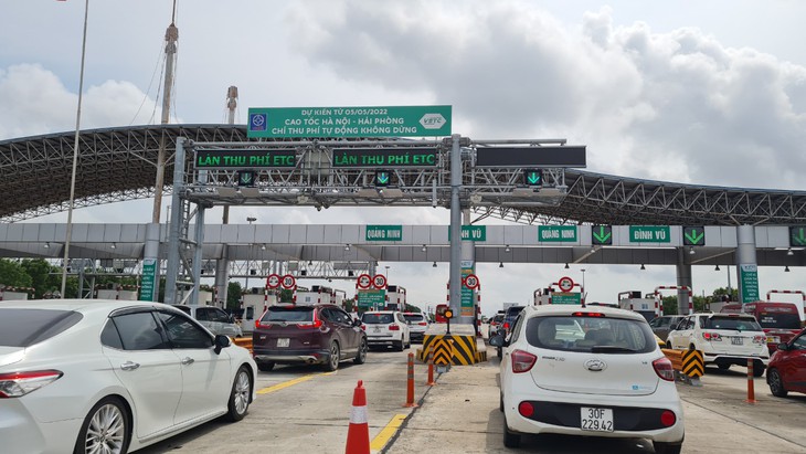Chuẩn bị “phạt nguội” xe vi phạm thu phí không dừng trên cao tốc Hà Nội- Hải Phòng - Ảnh 2. Chuẩn bị “phạt nguội” xe vi phạm thu phí không dừng trên cao tốc Hà Nội- Hải Phòng - Ảnh 2.