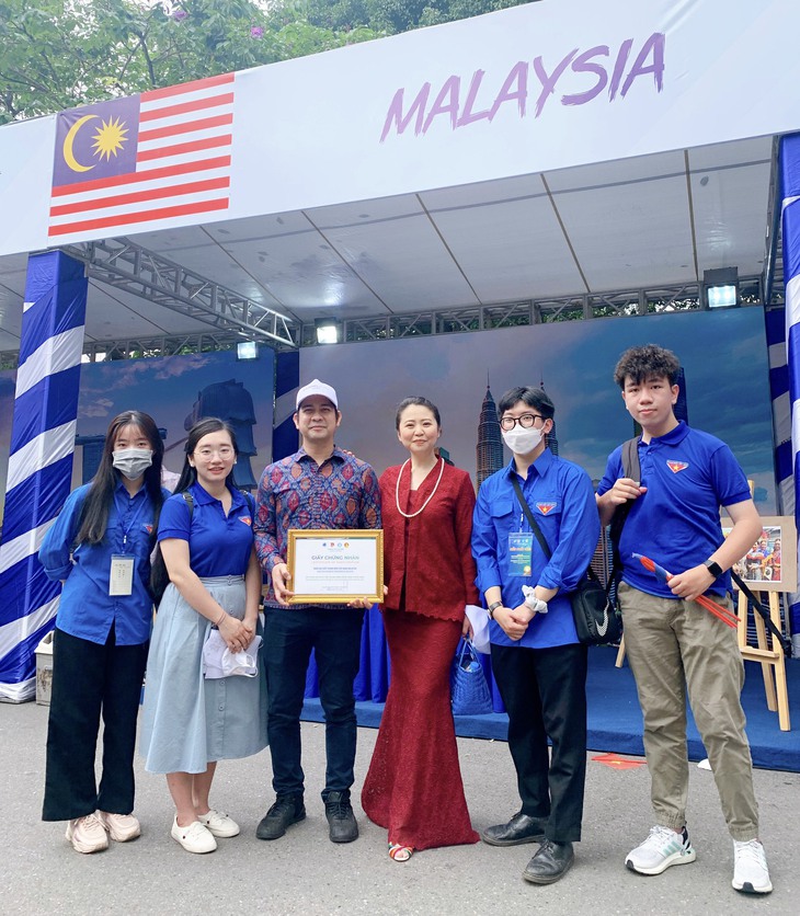 Dấu ấn Hà Nội thân thiện, mến khách ở SEA Games 31 - Ảnh 2. Dấu ấn Hà Nội thân thiện, mến khách ở SEA Games 31 - Ảnh 2.